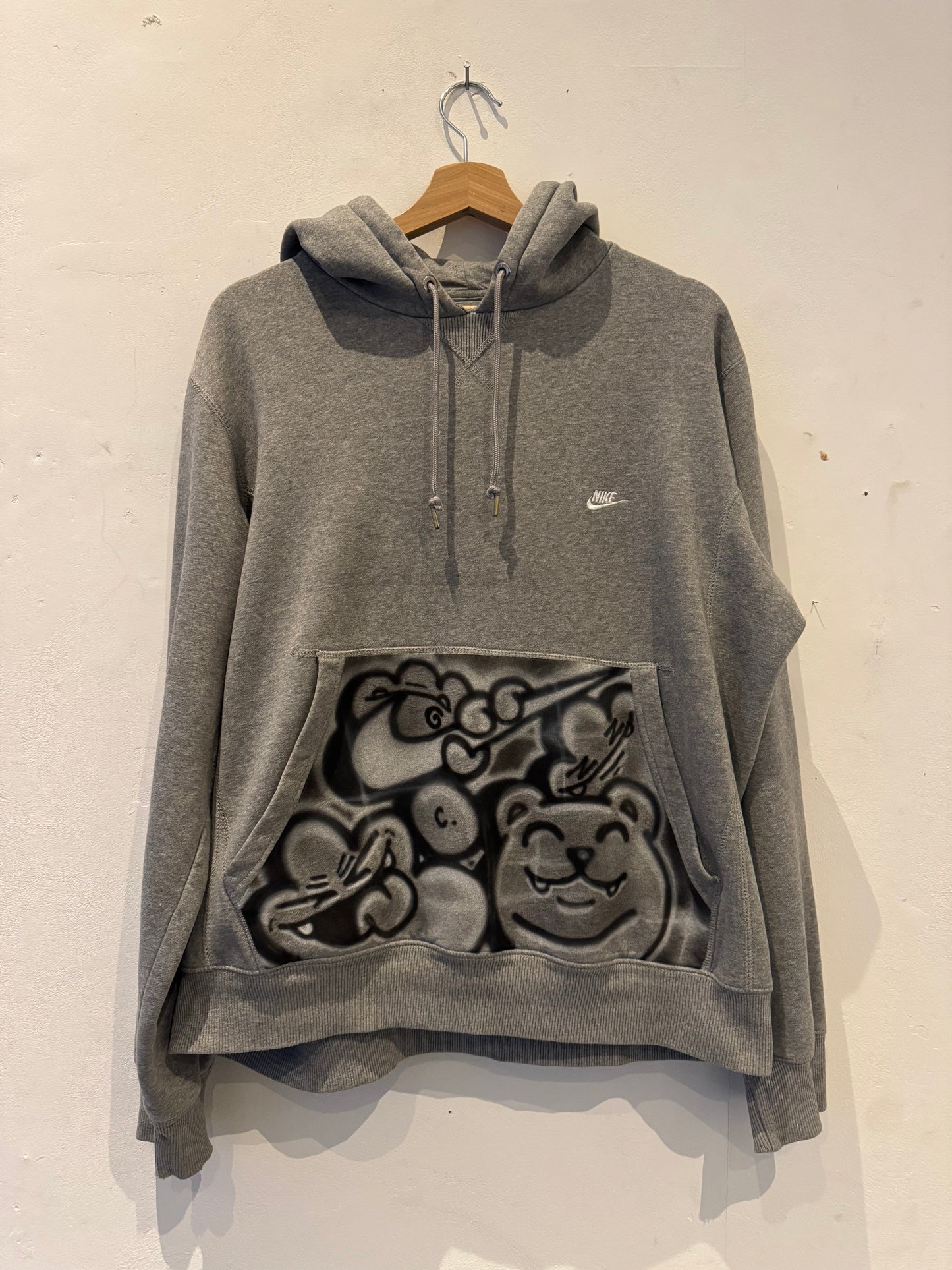✔️ HOODY